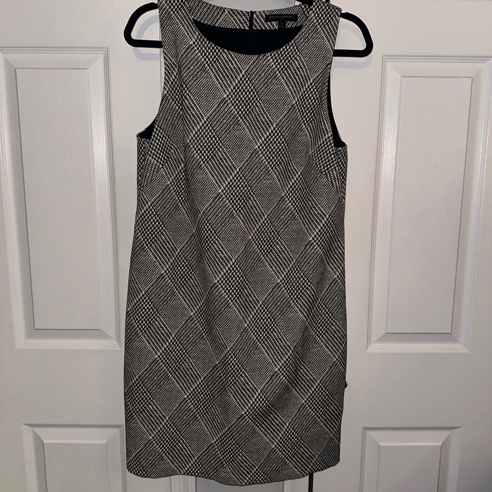 Banana republic shift dress